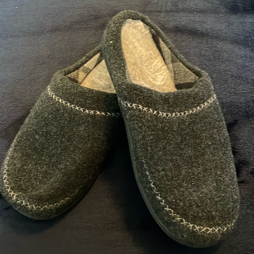 Dearfoams Slippers
